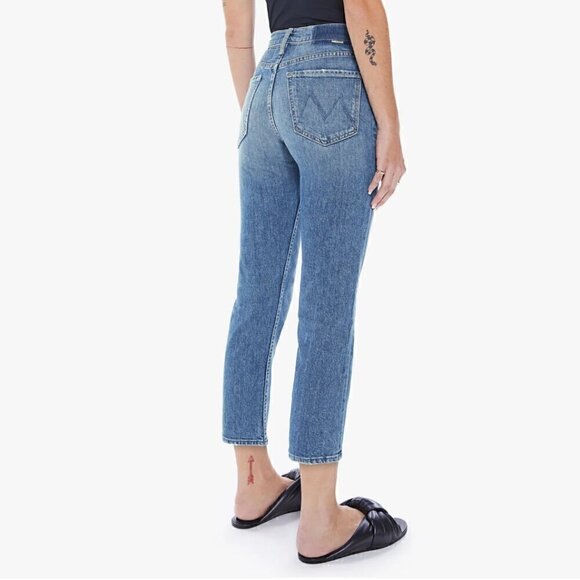 #6 NWT MOTHER Denim The Tomcat Crop in Kneeling On Stones - Picture 2 of 9